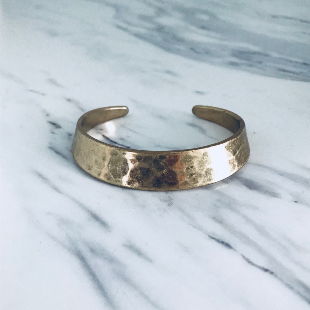 Lucky Brand hammered goldtone bracelet NWOT!